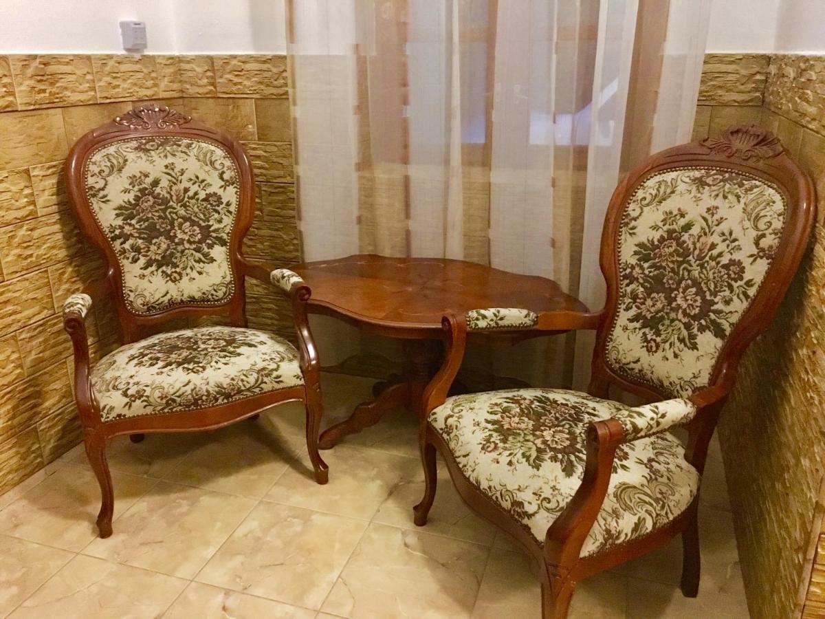 Arkadia Apartman Pápa 外观 照片